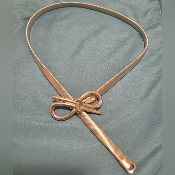 SILVER BELT - Picture 1 of 2